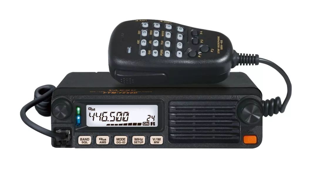 數(shù)模兩用車載電臺(tái)FTM-7250DR使用測(cè)評(píng) 功能全面，性能可靠的專業(yè)通訊利器